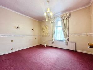 Bedroom 1- click for photo gallery